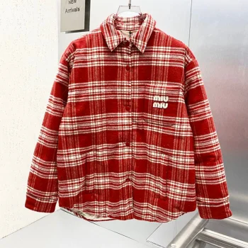 服 myp20130 スーパーコピー