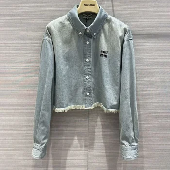 服 myy36055 スーパーコピー