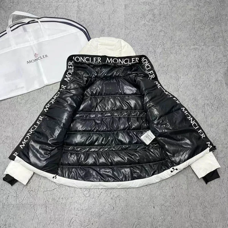 モンクレール 偽物 Tharonショートダウンジャケット H10931A0001953A3H001