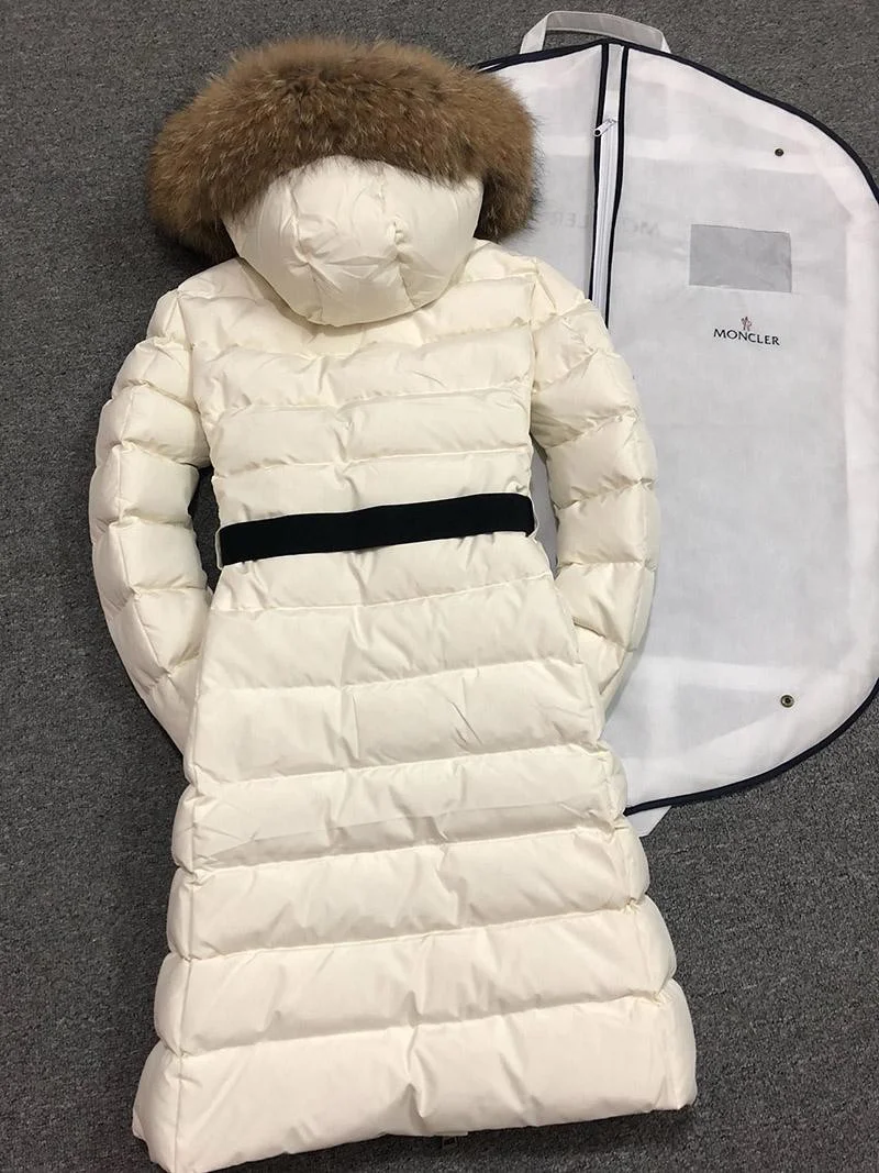 関税負担なし モンクレール 偽物 HUDSON ロングスタイル ファー付きダウン moq71130