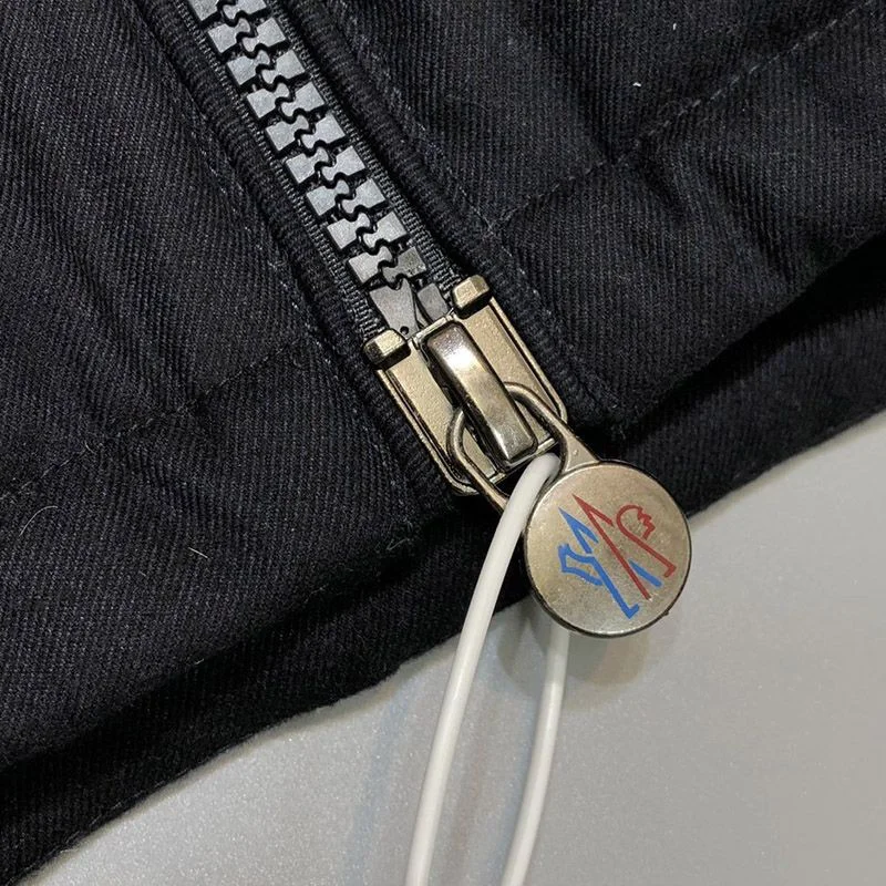 定番 モンクレール モンジュネーブル コピー ダウン MONTGENEVRE moh16099