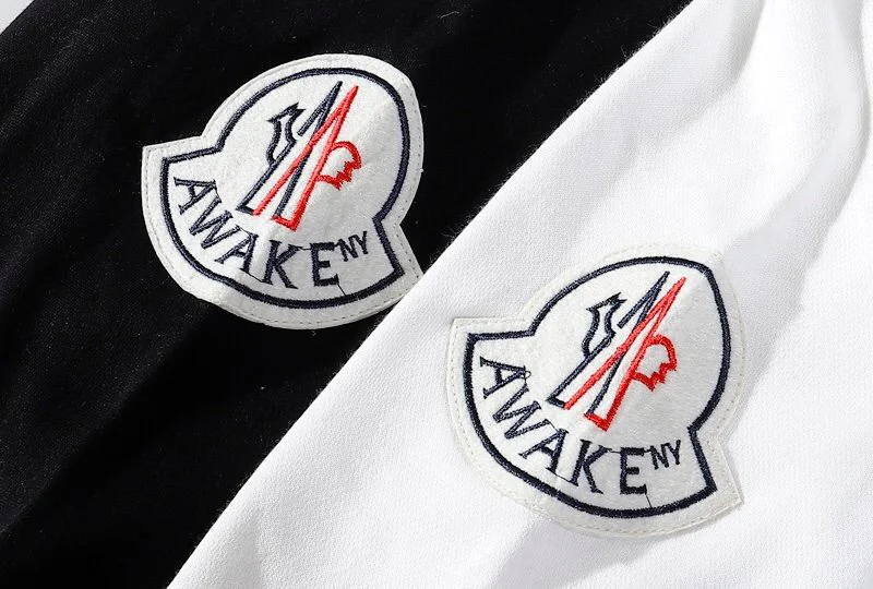 超希少!モンクレール 偽物 1952 x Awake スウェットシャツ 2色 moj56218