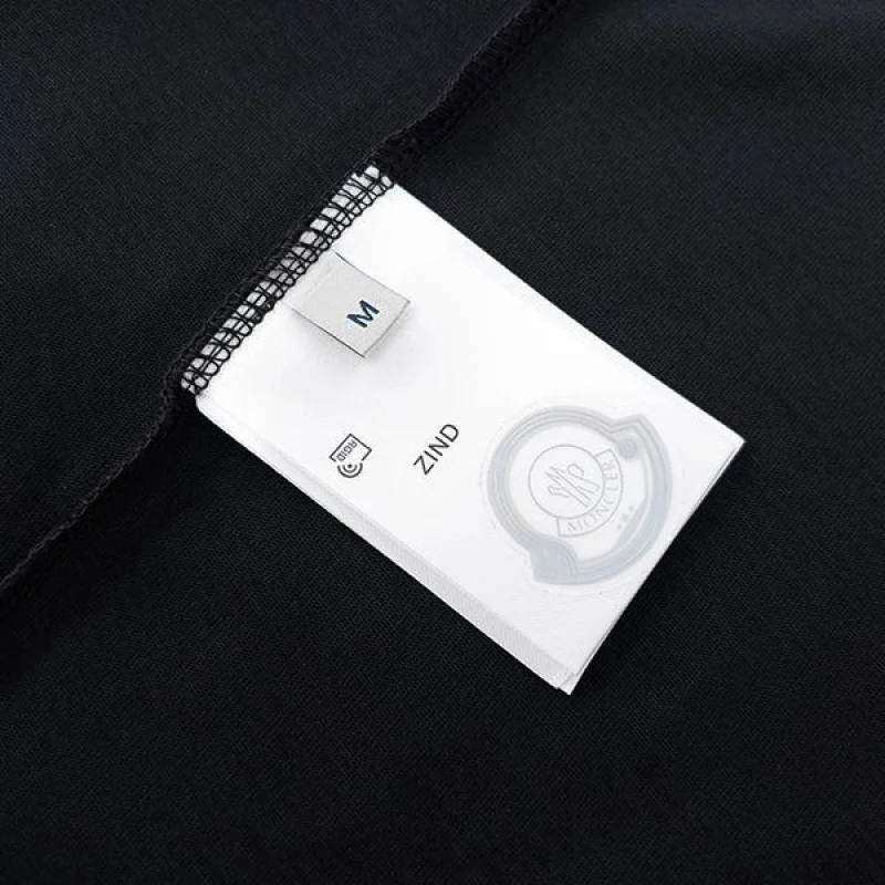 追跡付 モンクレール 偽物 コットンロゴプリント Tシャツ moj86981