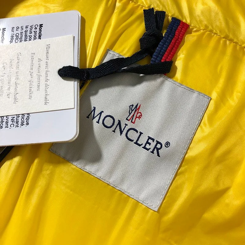 関税なし モンクレール コピー フード付 ダウン mok01423