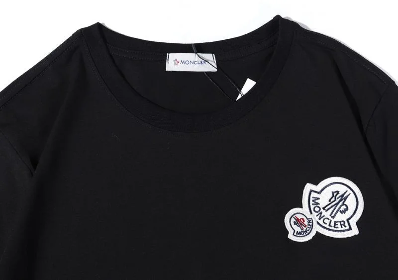 世界中で大人気♪モンクレール ダブルロゴ入りTシャツ コピー 2色 mok37227