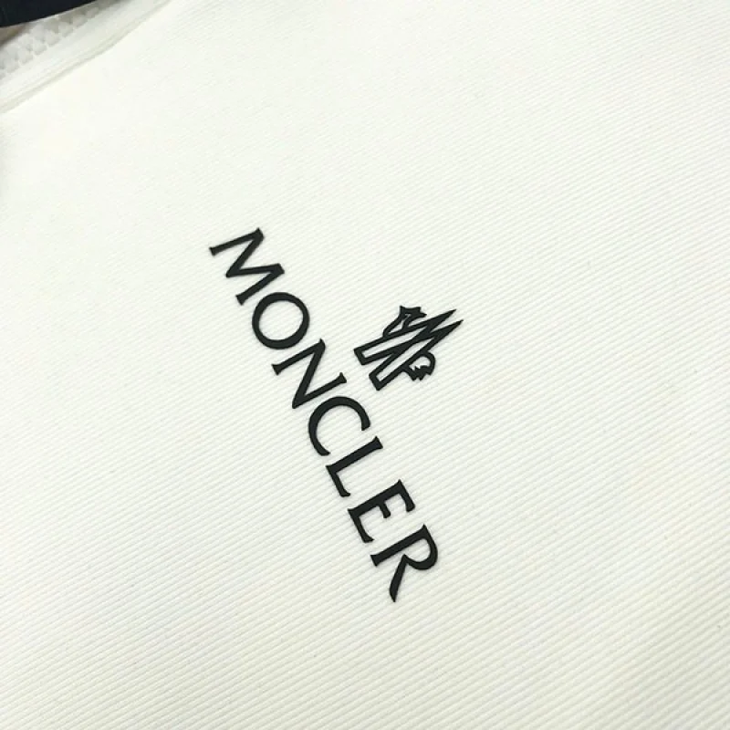 モンクレール コピー ジップアップ スウェット パーカー mol57404