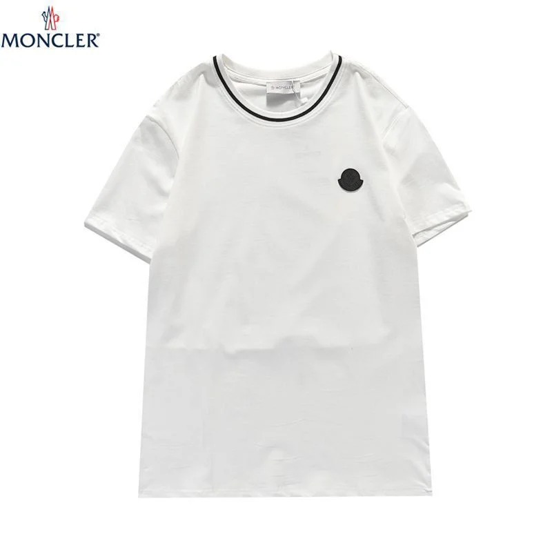 入手困難モンクレール ロゴマークTシャツ コピー mom33242