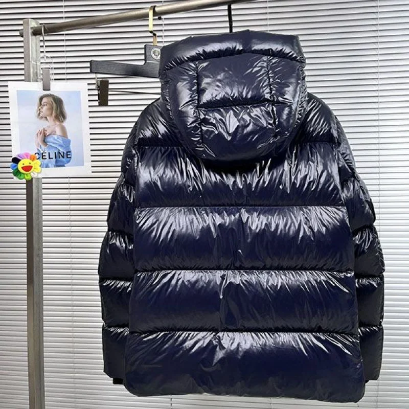 【大特価】モンクレール ショートダウンジャケット コピー mom44516