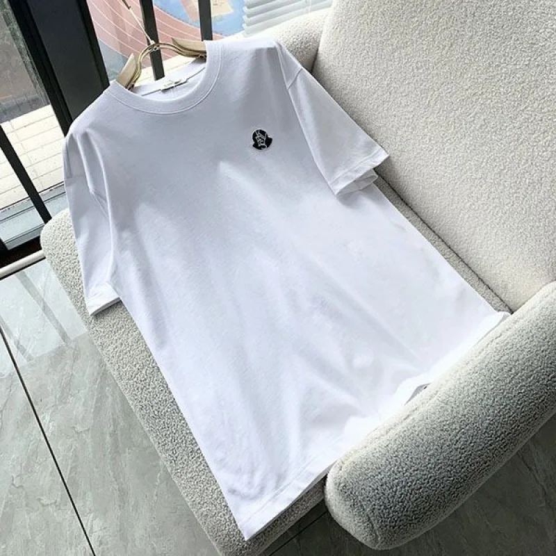 激安価格!コラボ モンクレール×Alicia Keys 偽物 モンクレール Tシャツ mon34956