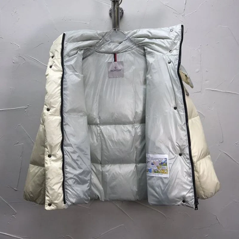 ☆超人気☆★モンクレール 偽物★袖ロゴ ダウンカーディガン パーカー mon53705