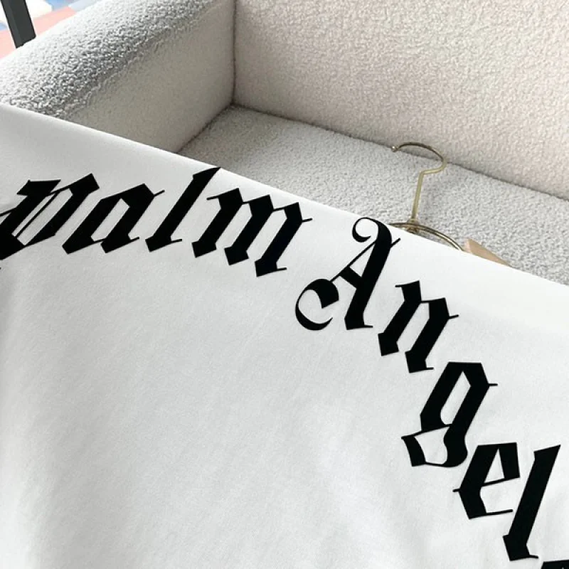 送料無料 モンクレール Palm angels 偽物 ロゴプリント ロゴパッチ Tシャツ mop32480