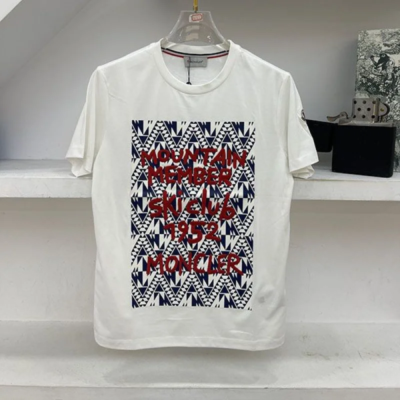 n級 おすすめモンクレール 偽物 ロゴ コットン クルーネック Tシャツ 2色 mos89559