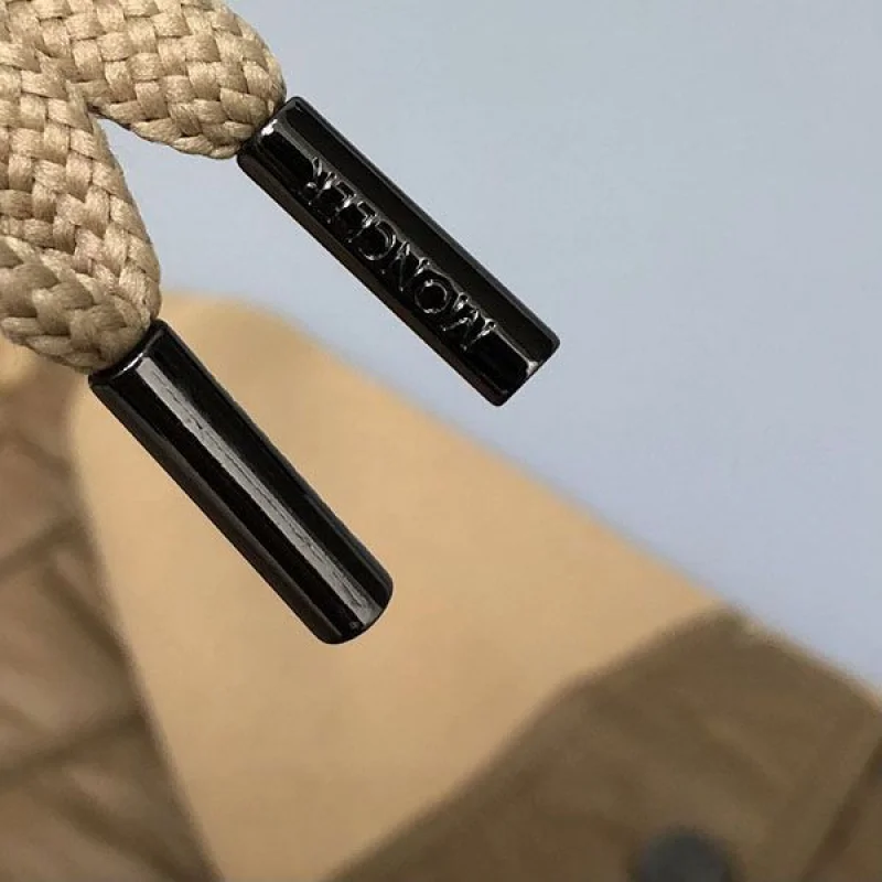 送料込 モンクレール CARDIGAN TRICOT ニット切替ダウンジャケット mox89569