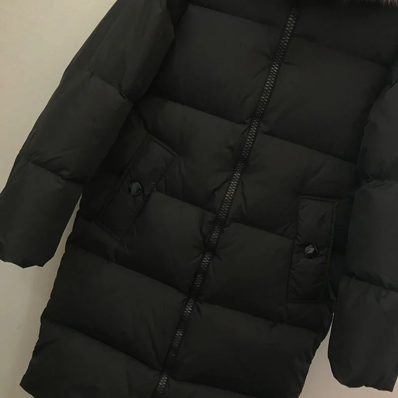 希少色モンクレール ロングダウン 偽物 ブラック moy96758