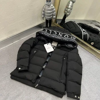 モンクレール服 H20911A0010554A81778 スーパーコピー