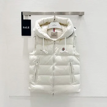 モンクレール服 H20911A0015154A81034 スーパーコピー