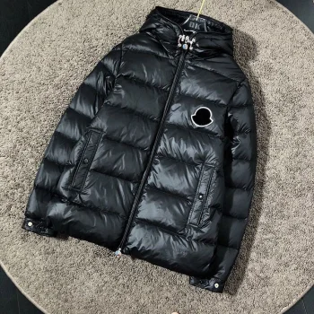 モンクレール服 SGSEBI38 スーパーコピー