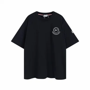 追跡付 モンクレール 偽物 コットンロゴプリント Tシャツ moj86981