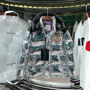 モンクレール服 moz27243 スーパーコピー