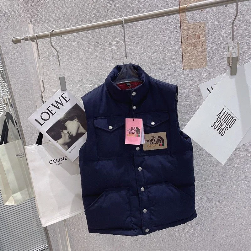 【即発】 グッチ コピー ノースフェイス コピー ダウンベスト Noa51171
