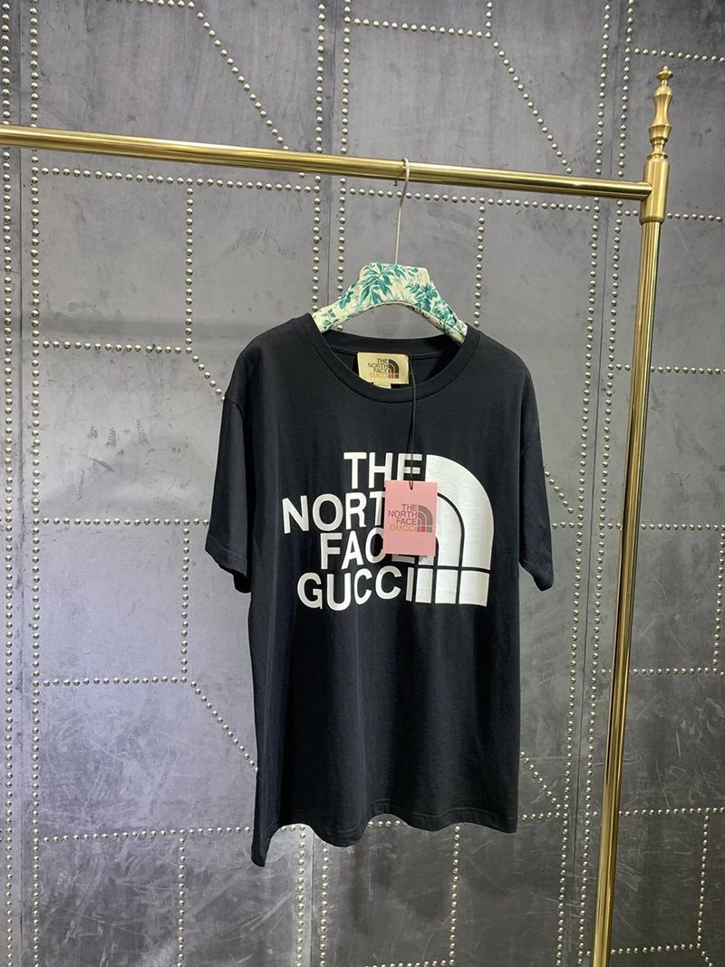 秋冬新作 グッチ×ノースフェイス コピー コラボ★スペシャルロゴTシャツ Noa63076