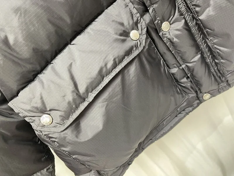 大人気!グッチ ノースフェイス ナイロンダウンコピー Nob31309