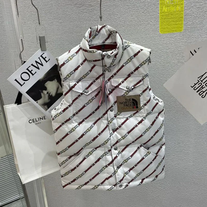 日本未入荷 グッチ×ノースフェイス モノグラム ダウン ベストコピー Nob43141