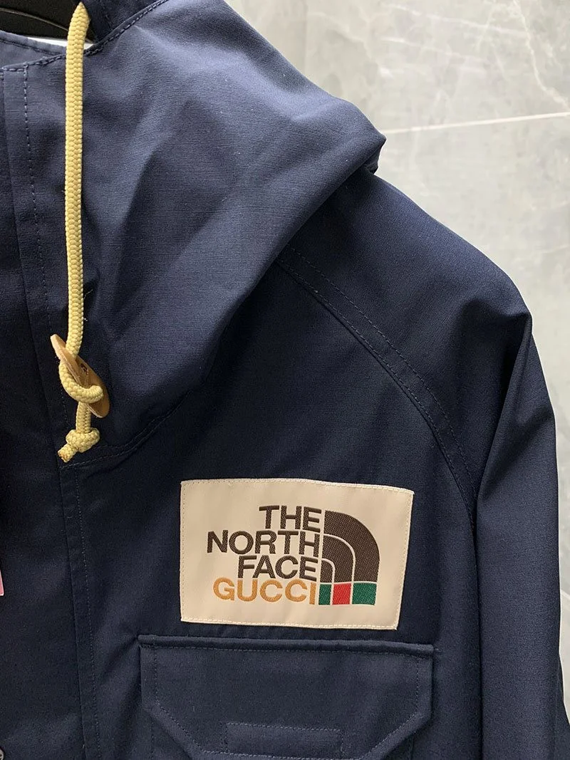 大人気！グッチ x ノースフェイス★ナイロンマウンテンジャケットコピー Nod47243