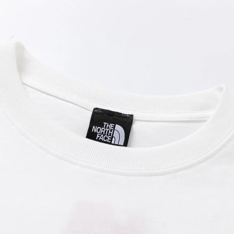 大人気!!新色ノースフェイス XX KAWS 偽物 エンブロイダリー コットンTシャツ Noh88178