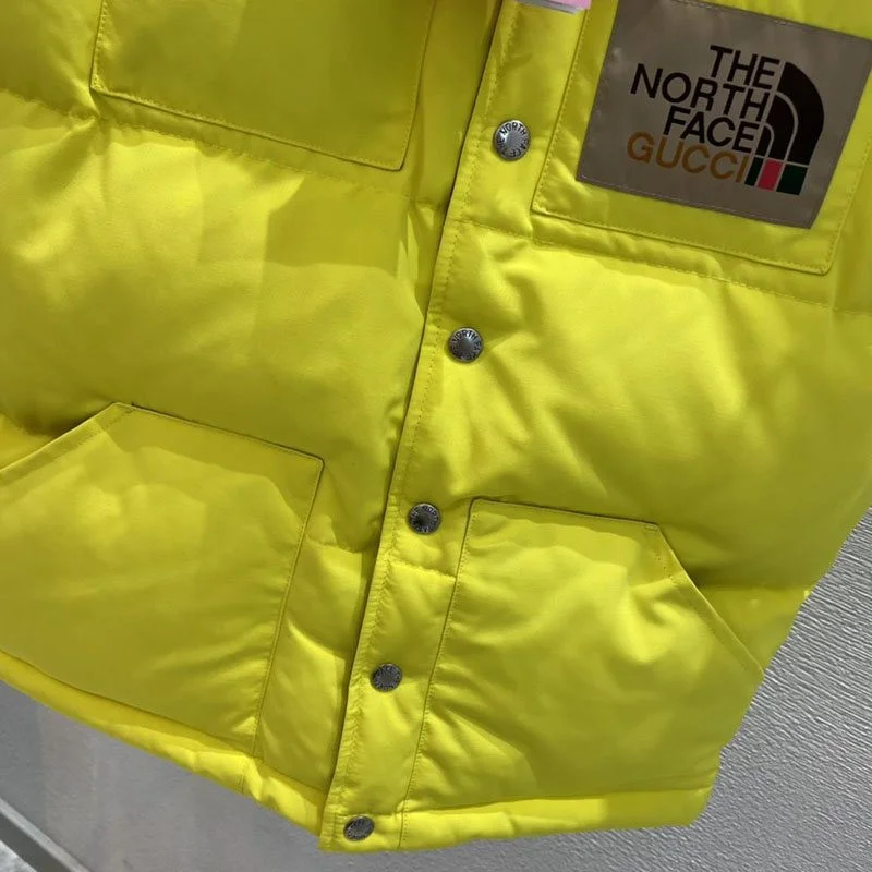 歴史的コラボ入手困難!グッチ×ノースフェイス ダウンベストコピー Nok19218