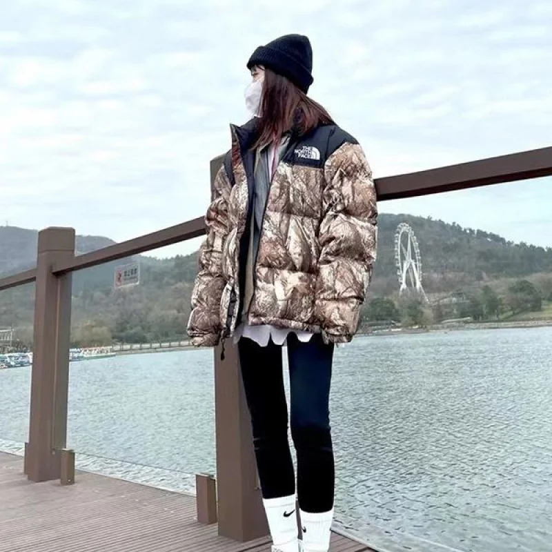 争奪戦ノースフェイス 1996 NOVELTY NUPTSE ジャケット 偽物 Nom86699
