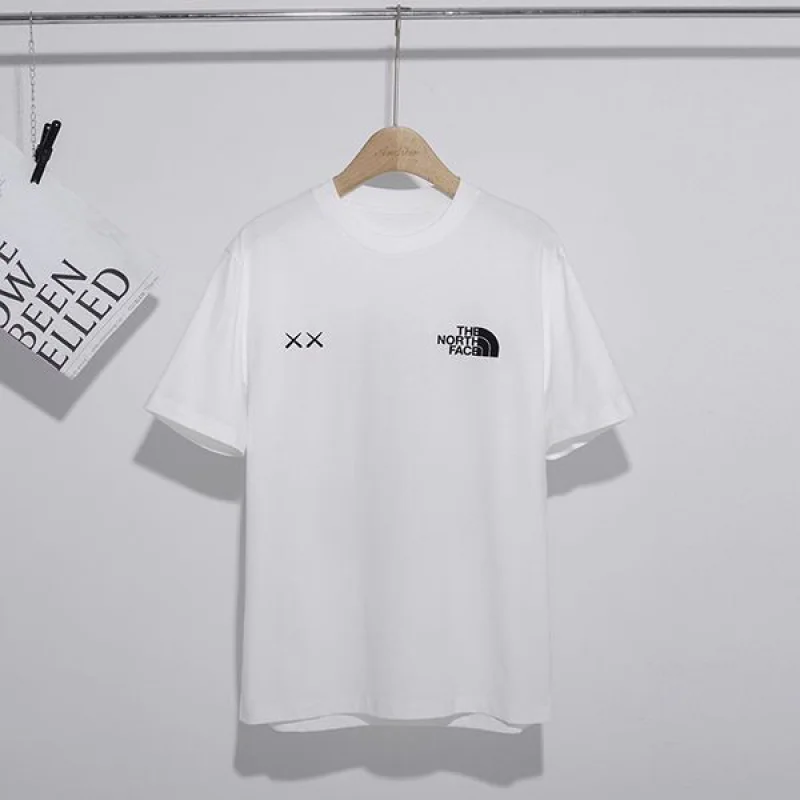 ノースフェイス XX KAWS 偽物 エンブロイダリー コットンTシャツ Nop85537