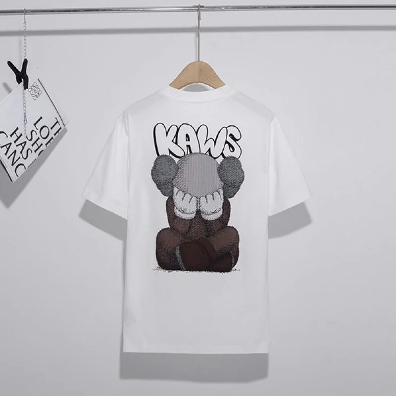 ノースフェイス XX KAWS 偽物 エンブロイダリー コットンTシャツ Nop85537