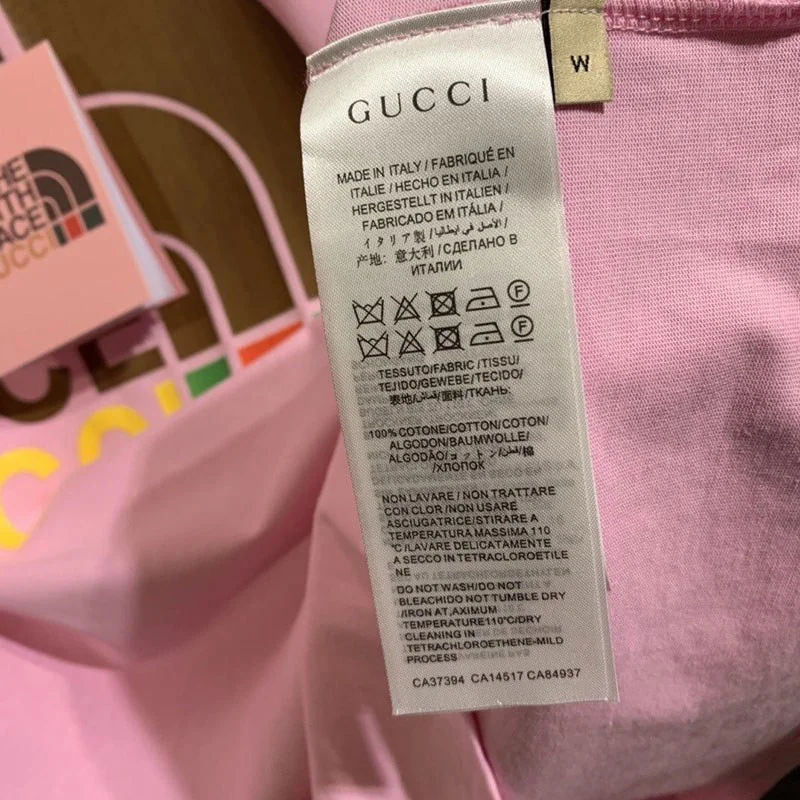 送料込 グッチ×ノースフェイス コラボ★スペシャルロゴTシャツ 偽物 Nos37786