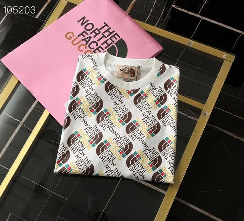 ☆超人気☆ グッチ x ノースフェイス 偽物 コラボ シルクtシャツ Nov20244