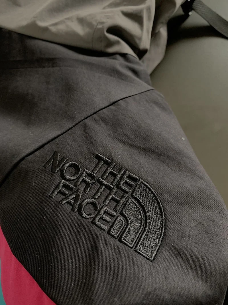 完売必至 ■ノースフェイス■ マウンテンライトジャケット偽物 Noy30466