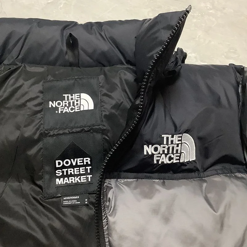 秋冬新作DSM x ノースフェイス 偽物 コラボ ヌプシ ダウンジャケット Noy67444