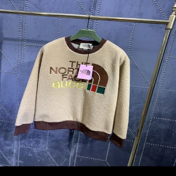 ノースフェイス服 Noa83633 スーパーコピー