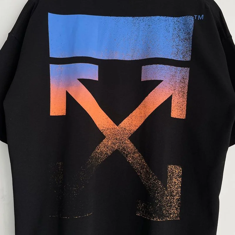 人気急上昇オフホワイト アローロゴTシャツ 偽物 ofa46267