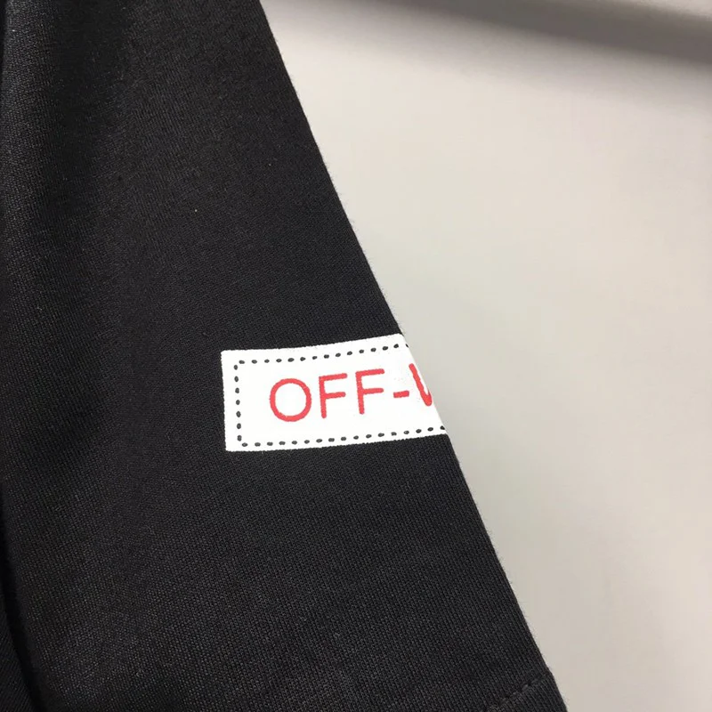 可愛いOFF WHITE Tシャツ コピー スプレー カラバッジョ スリムフィット ofj81650