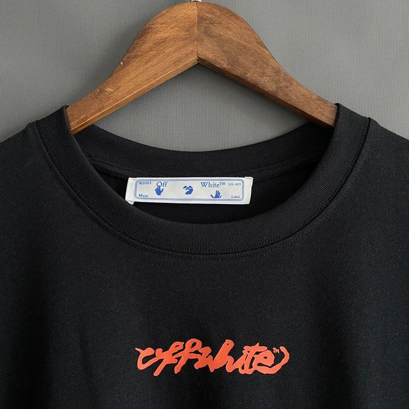 世界中で大人気♪オフホワイト グラフィティ アローロゴTシャツ 偽物 ofu86647