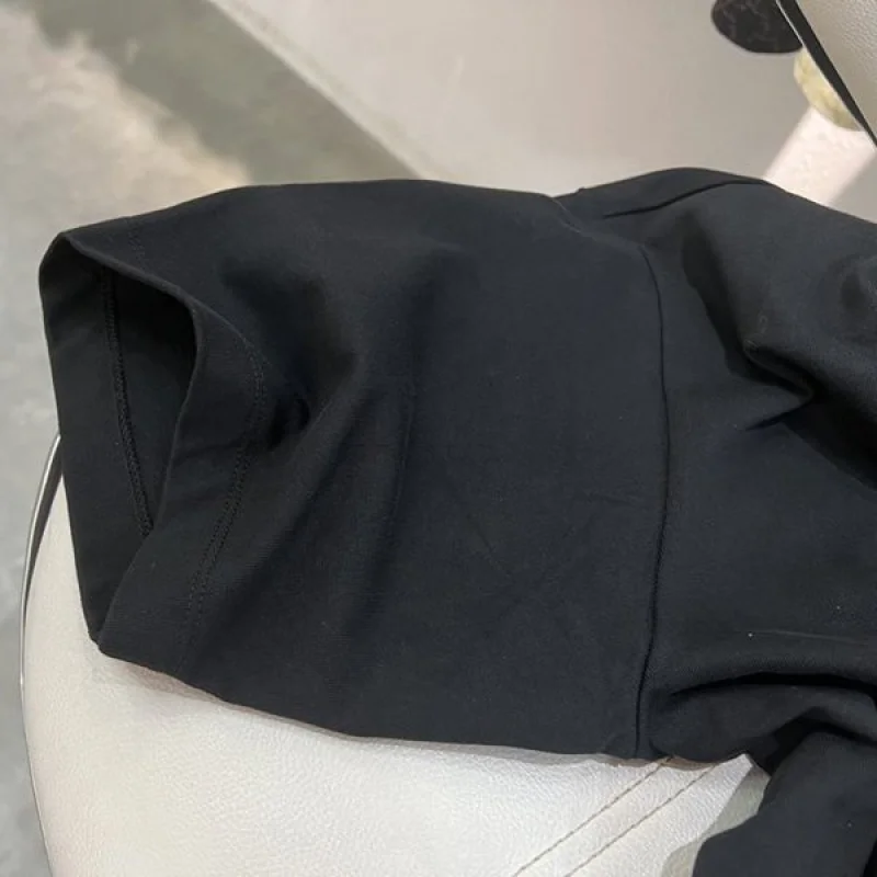 プラダ ロゴTシャツ ポケット付半袖 偽物 お洒落に♪ pud85032