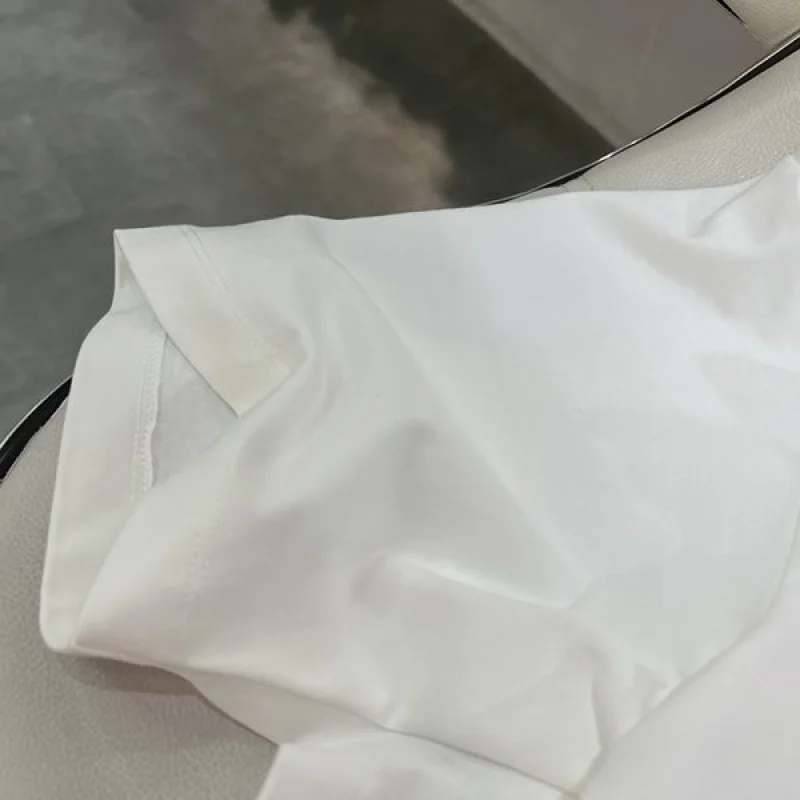 お洒落に♪プラダ 偽物 ロゴTシャツ ポケット付半袖 pue02325