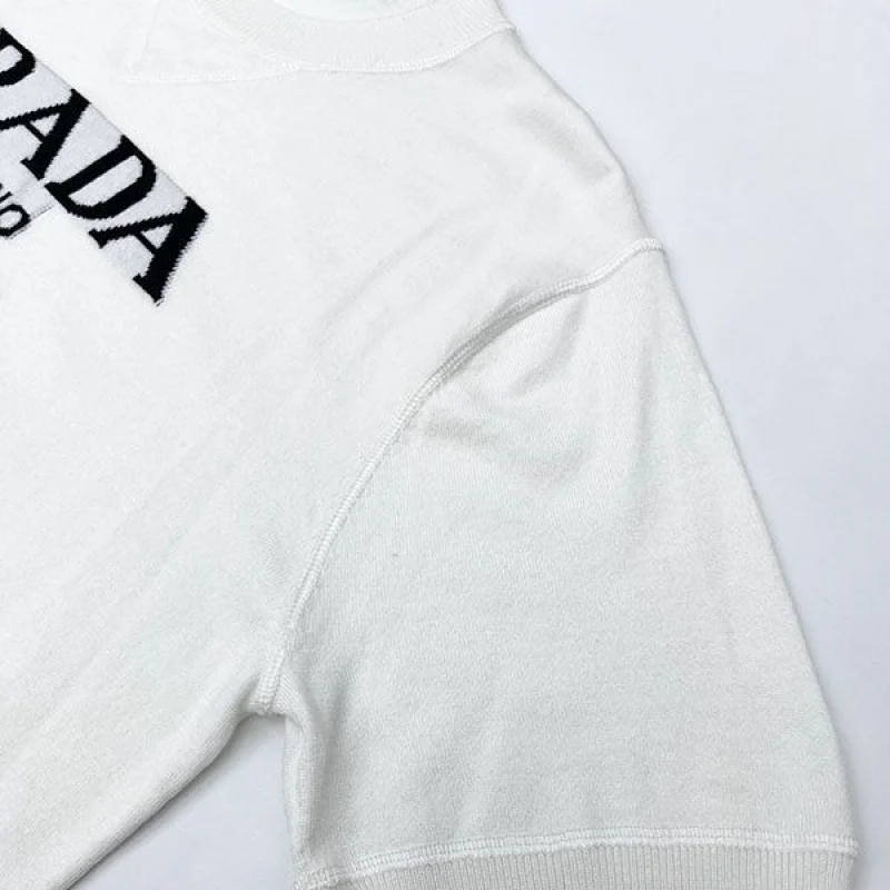 おすすめ プラダ シンプルクルーネック コピー Tシャツ puc87821