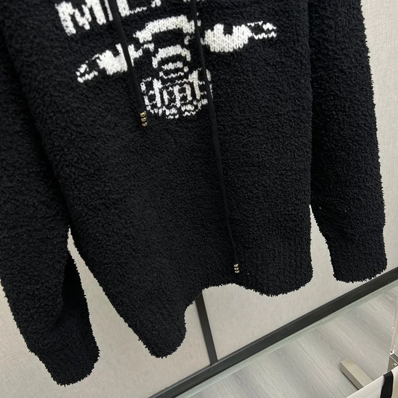 送料込【プラダ パーカー 偽物】ナイロンディテール パーカー pug04152
