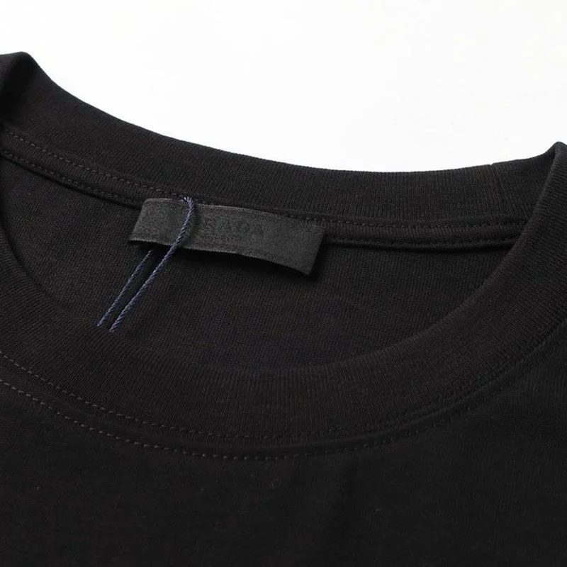 定番プラダ ミラノロゴ コットンTシャツ コピー puj82177