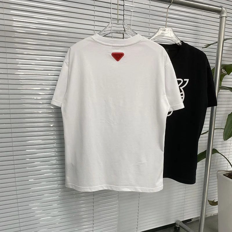 世界中で大人気♪プラダ タイガー コットンTシャツ 偽物 2色 puu33769