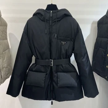 プレゼント最適プラダ クロップドカシミアダウンジャケット コピー puf61759