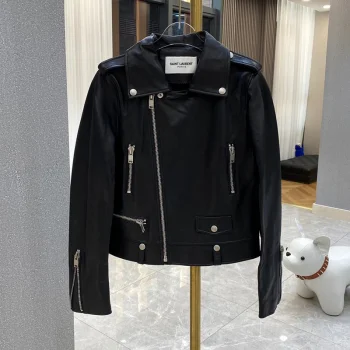 服 Saf07012 スーパーコピー