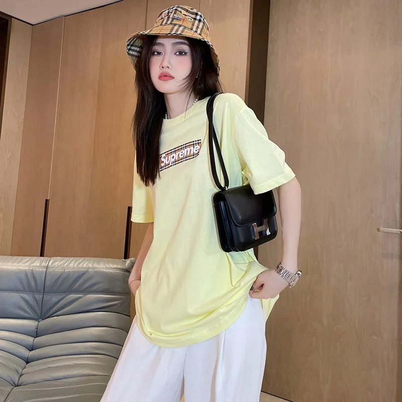 人気急上昇最強コラボ シュプリーム × バーバリー ボックスロゴTシャツ コピー She85649